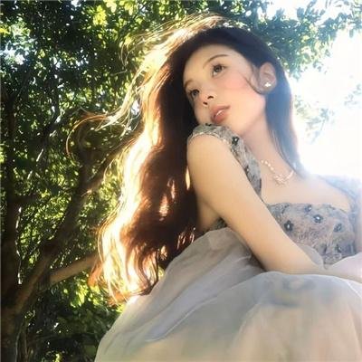 春花秋月奈何天 海报